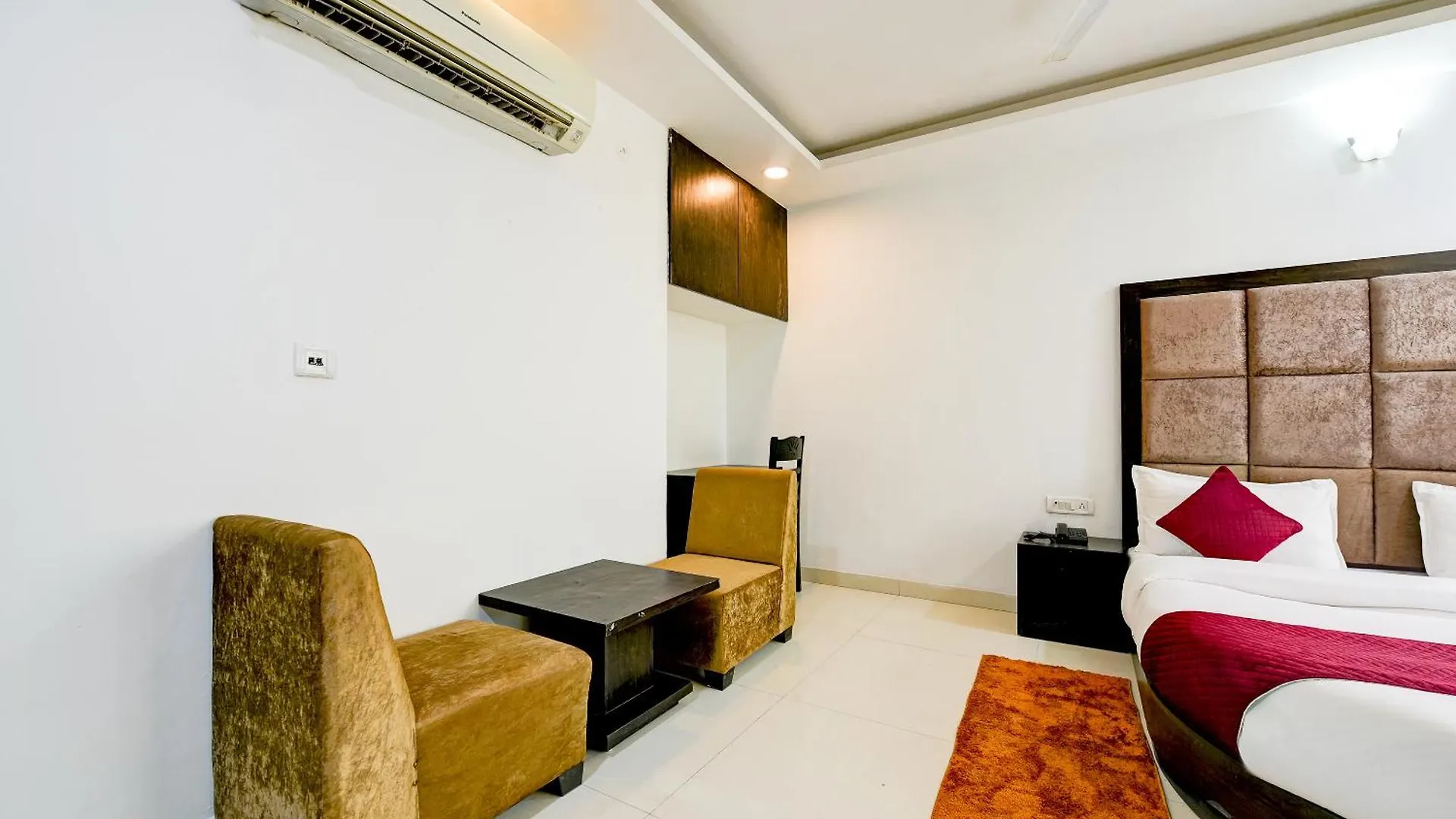 The Empire Suites Hotel Near Delhi Airport New Delhi